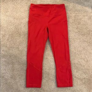 LULULEMON Pace Rival High-Rise Crop 22” RED